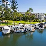 Bayview Bay Apartments And Marina